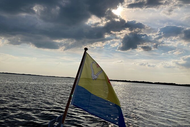 Private Canal Cruise Through Giethoorn - Weather Considerations