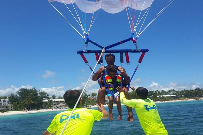 Private Catamaran With Parasailing / Snorkeling / Hooka Diving - The Sum Up