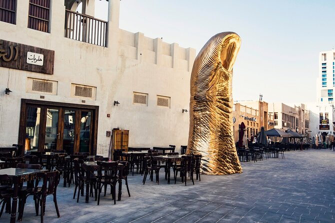 Private City Tour of Doha Souq Wagif,Corniche,The Pearl, Katara - Common Questions