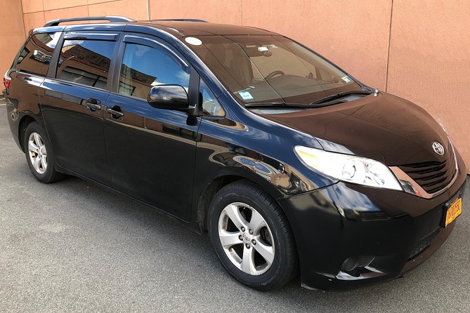 Private Departure Transfer Brooklyn to NYC Airports (JFK) (LGA) (EWR) - Pickup Details and Locations