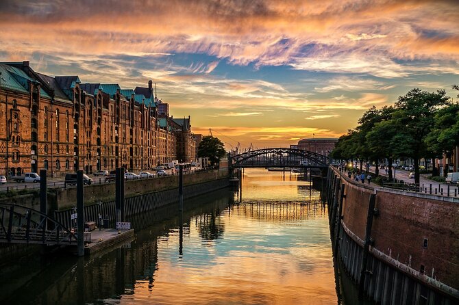 Private Direct Transfer From Wolfsburg to Hamburg; English Speaking Driver - The Sum Up