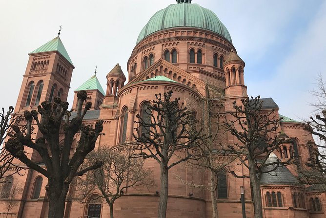 Private Driver and Taxi Shuttle Stuttgart Airport (Str) Strasbourg - Pricing and Budget Considerations