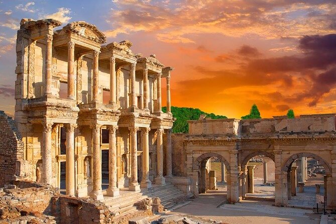 Private Ephesus and Pamukkale Tour in One Day - Pricing and Group Size
