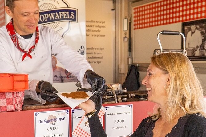Private Food and Market Tour in Central Amsterdam With a Fun Local - Immersion in Local Culture
