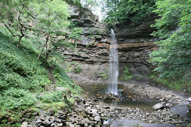 Private Full Day Tour of the Yorkshire Dales From the Lake District - The Sum Up