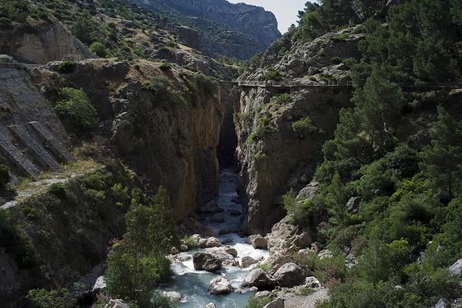 Private Granada Excursions to Caminito Del Rey for up to 8 Persons - Important Guidelines for Participants