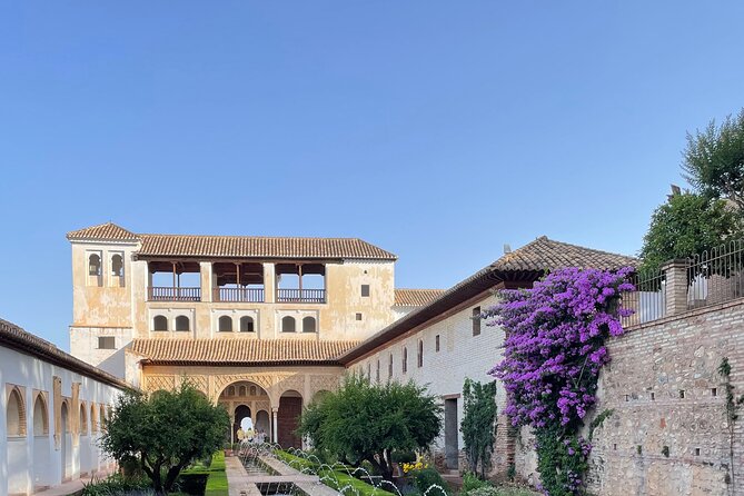 Private Guided Night Tour to the Alhambra - Questions