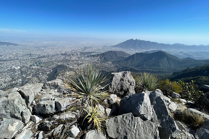 Private Hiking to La M in Chipinque Ecological Park - Common Questions