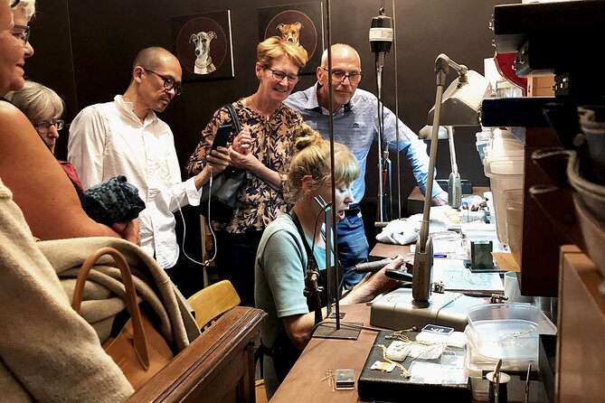Private Jewellery Walking Tour in the Fashion District - Pricing and Additional Information