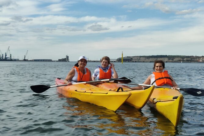 Private Kayak Tour Along the Getxo Coast and Hanging Bridge - Suitable for All Skill Levels