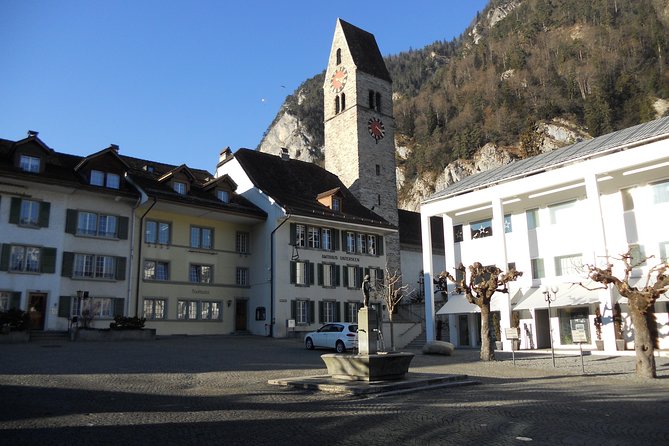 Private Lake Thun and Lake Brienz Express Tour From Interlaken - Pricing and Booking Details