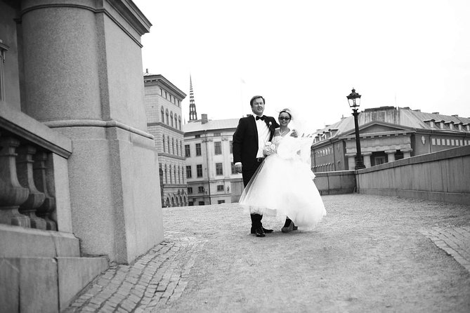 Private Photo Session With a Local Photographer in Stockholm - Directions