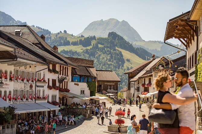 Private Tour to Gruyères, Chocolate & Cheese Factory From Geneva - Reviews and Ratings From Travelers