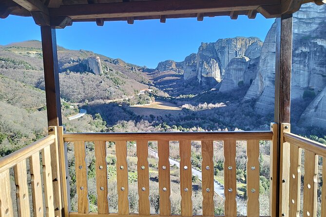 Private Tour to Meteora Rocks From Volos - Booking Information and Options