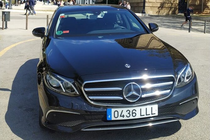 Private Transfer From Tossa De Mar/ Lloret De Mar to Barcelona - Meeting and Pickup