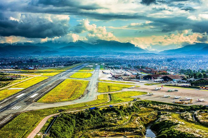 Private Transfer: Kathmandu International Airport to Hotel - Comfortable and Personalized Trips