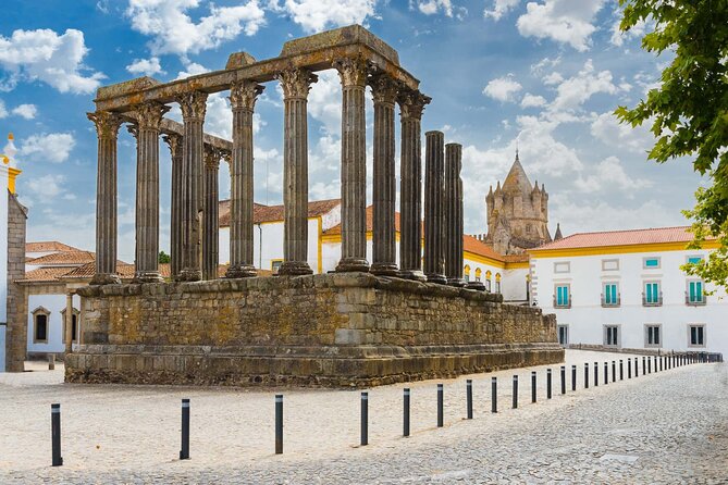 Private Walking Tour of Highlights Locations in Evora - The Sum Up