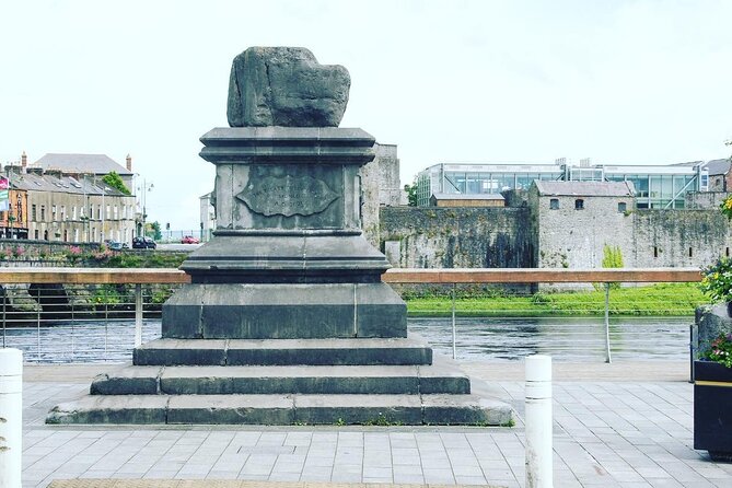 Private Walking Tour of Limerick - Famous Figures of Limerick