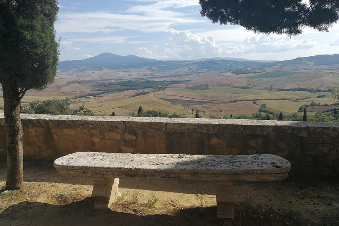 Private Walking Tour of Pienza With Licensed Tour Guide - The Sum Up
