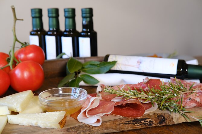 Private Wine & EVO Oil Tasting With Tuscan Meal - Discover the Flavors of the Region