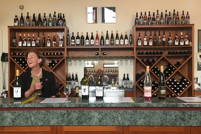 Private Wine Tasting in Beautiful Cowichan Valley - High Ratings and Positive Reviews