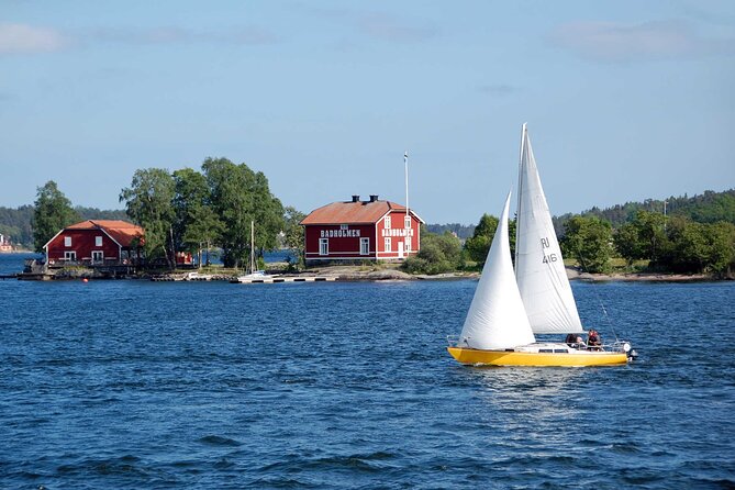 Private Yacht Cruise With Lunch or Dinner in Stockholm Archipelago - Positive Reviews and Ratings From Travelers