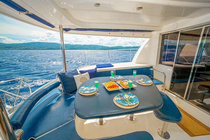 Private Yacht in Montego Bay - Snorkeling, Snacks, Cocktails - Additional Information