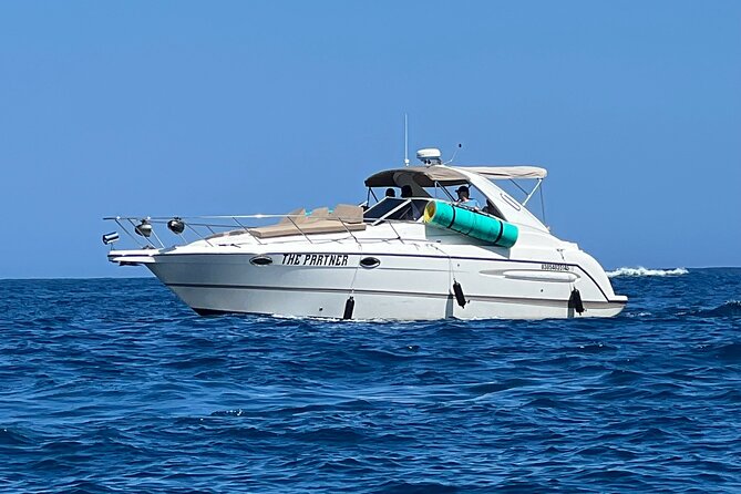 Private Yacht Rental for 2 Hours - The Sum Up