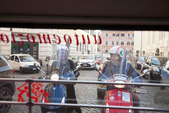 Romes Highlights by Vespa Scooter Private Tour - Reviews and Recommendations