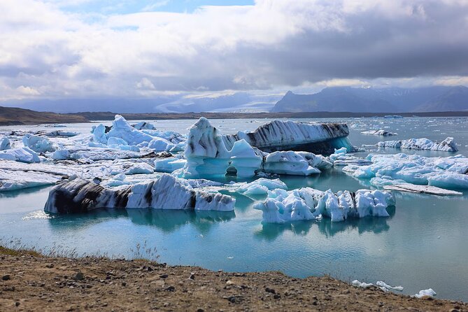 Roundtrip Transfer Jokulsarlon Glacier Lagoon and Hofn Airport - Operator and Cancellation Policy