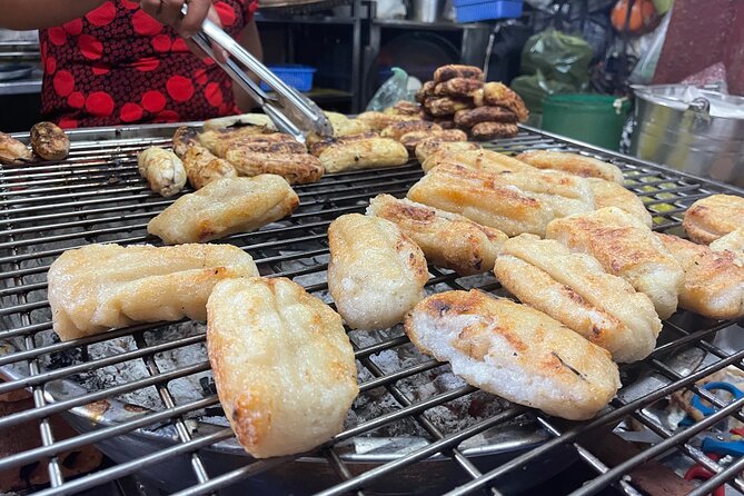 Saigon Night Street Food and Local Craft Beer By Vespa - Must-Try Street Food Delicacies in Saigon
