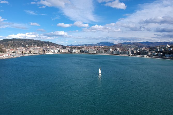 San Sebastian Private Sailing at La Concha Beach & Pasai Donibane - Directions