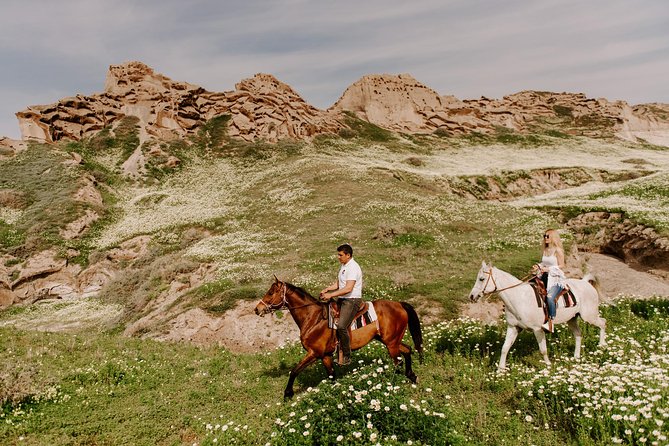 Santorini Small-Group Horseback Safari for All Levels - Positive Highlights
