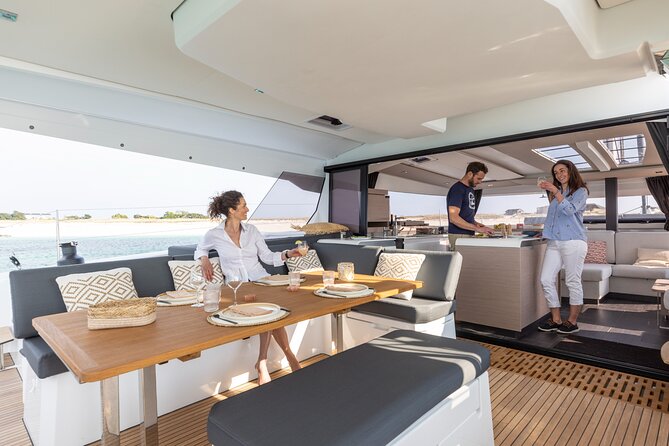 Semi-Private Brand-New Catamaran Cruise in Mykonos With Meal, Drinks & Transport - Crew and Service, Catamaran and Facilities, Excursion Highlights, Transportation and Logistics