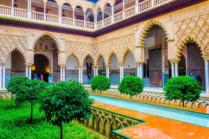 Seville Sightseeing Tour With Guadalquivir River Boat Ride - Common Questions