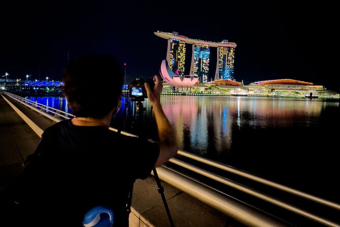 Singapore Night Photography - Convenient Meeting and Pickup Location