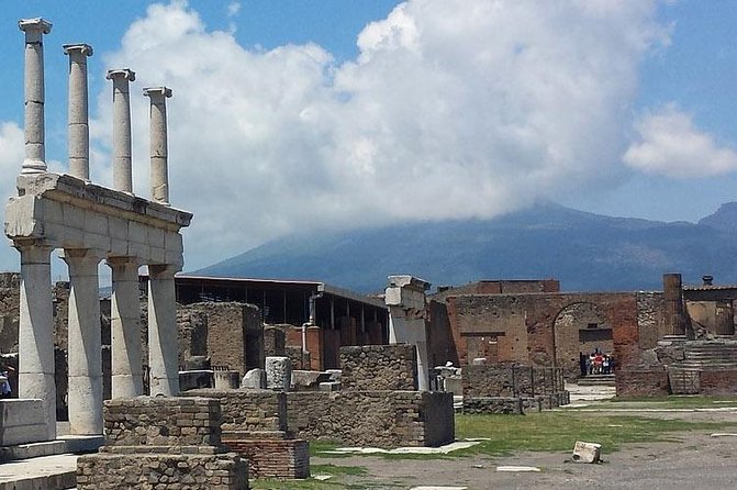 Skip the Line Private Tour of Pompeii From Sorrento - Small Group Experience