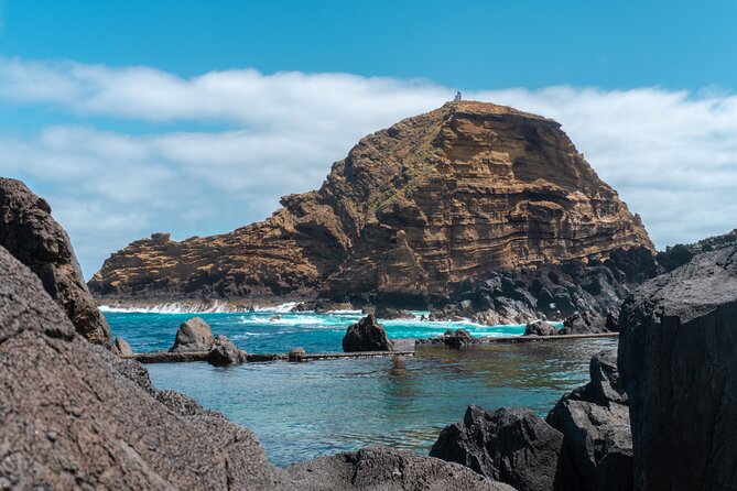Skywalk, Fanal & Porto Moniz Pools Full Day Tour in Open Roof 4x4 - Visit Renowned São Vicente Vineyards