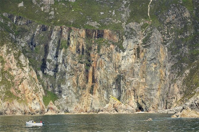 Slieve League Cliffs Cruise. Donegal. Guided. 1 ¾ Hours. - Background