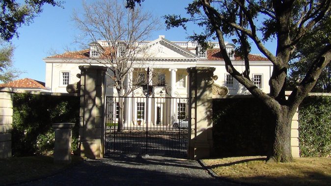 Small-Group Dallas City Highlights Tour by Minivan - Tour Inclusions and Recommendations