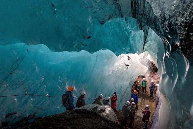 Small Group Glacier Hiking & Ice Caving Tour Inside Vatnajokull Glacier - Positive Review and Recommendation