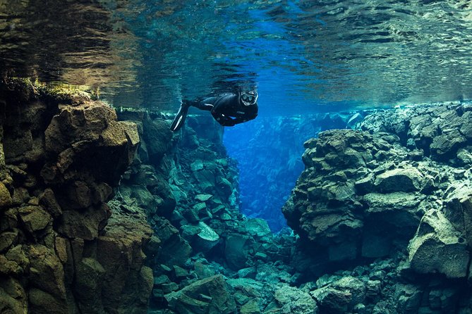 Small-Group Snorkeling Experience at Silfra Fissure in Thingvellir National Park - Logistics and Information for a Smooth Experience