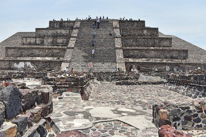 Small VIP Group: Teotihuacan Pyramids and Shrine of Guadalupe With Lunch - Reviews and Ratings