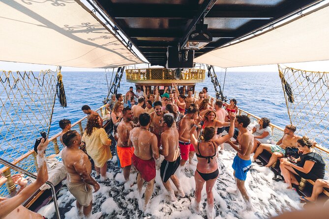 Starcraft Day Trip Party Boat - Additional Information