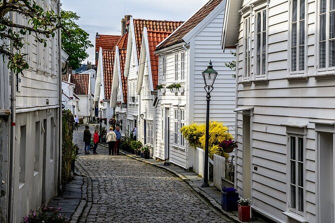 Stavanger: Customized Private Tour With a Local - Importance of Guest Reviews