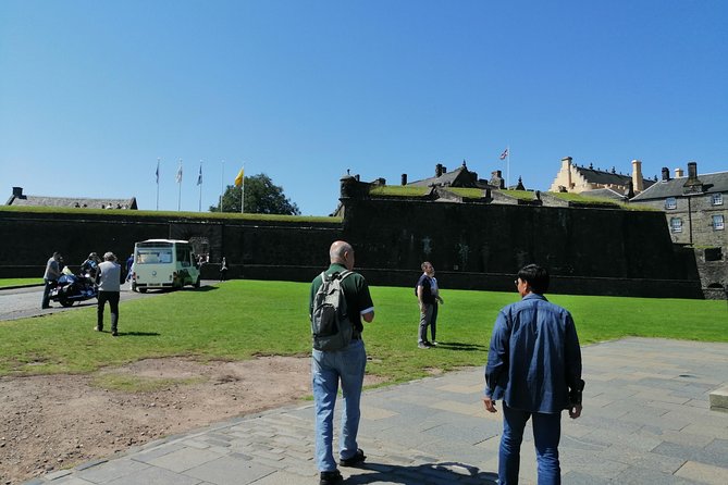 Stirling Old Town Daily Walking Tour (11am) - Positive Feedback and Guide Recommendation