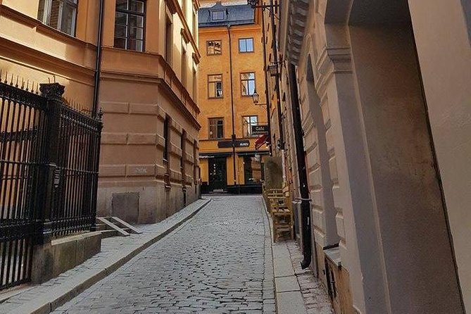 Stockholm Old Town 2h Private Walking Tour - Private Local Guide - Cancellation Policy and Reviews