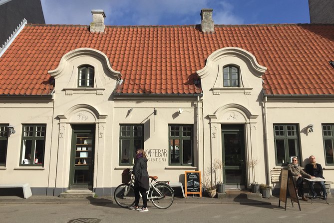 Street Art and Rooftops of Aarhus, Denmark - Logistics and Additional Information