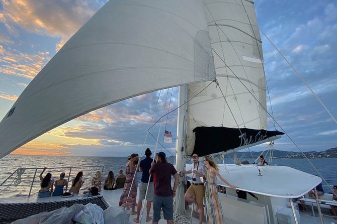 Sunset & Harbor Lights Dinner Sail From the Marriotts Frenchmans Cove - Common Questions