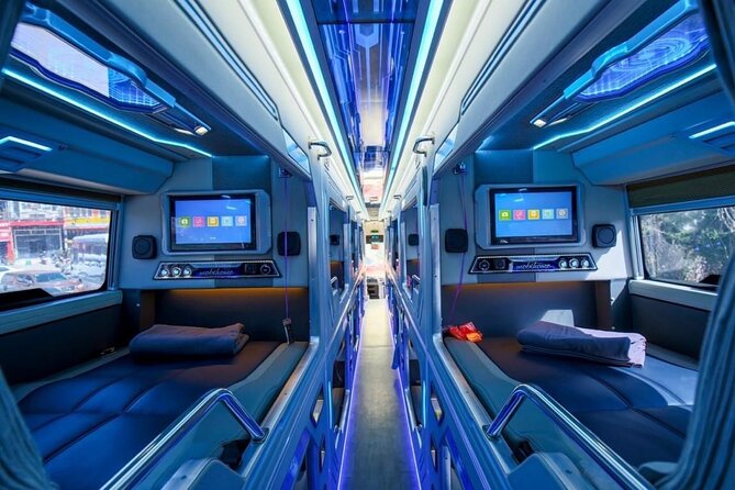 Tam Coc , Ninh Binh To Hue VIP 20 Cabin Sleeping Bus - Reviews and Ratings